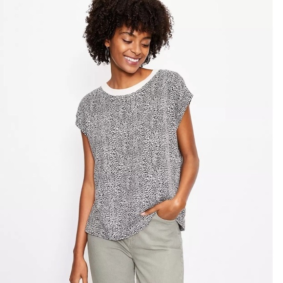 LOFT Tops - Loft Animal Print Wedge Tee